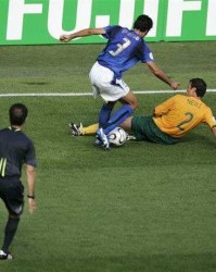 K1体育官方网站- 埃弗顿深陷降级泥潭，戴奇紧急会面高层求变  